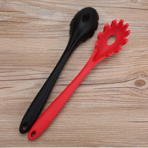 多數嬰兒為什么用硅膠勺子,硅膠勺子優勢【最新資訊】