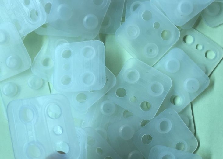 硅膠制品老化,硅膠制品為什么會老化,導致硅膠制品老化的因素有哪些 硅膠制品老化,硅膠制品為什么會老化,導致硅膠制品老化的因素有哪些