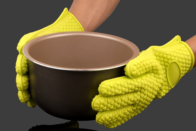 東莞硅膠防燙手套廠家 東莞硅膠防燙手套廠家