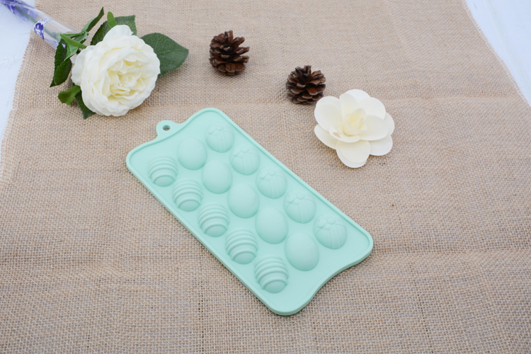 東莞復活蛋硅膠模具,復活蛋巧克力模,15連扭扭蛋硅膠模 東莞復活蛋硅膠模具,復活蛋巧克力模,15連扭扭蛋硅膠模